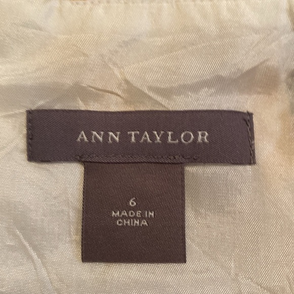 Ann Taylor Marigold Yellow Floral Lined Flare Skirt. Size 6. Linen Blend. - Picture 10 of 14